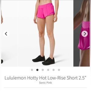 Lululemon Hotty Hot Low-Rise Short 2.5"